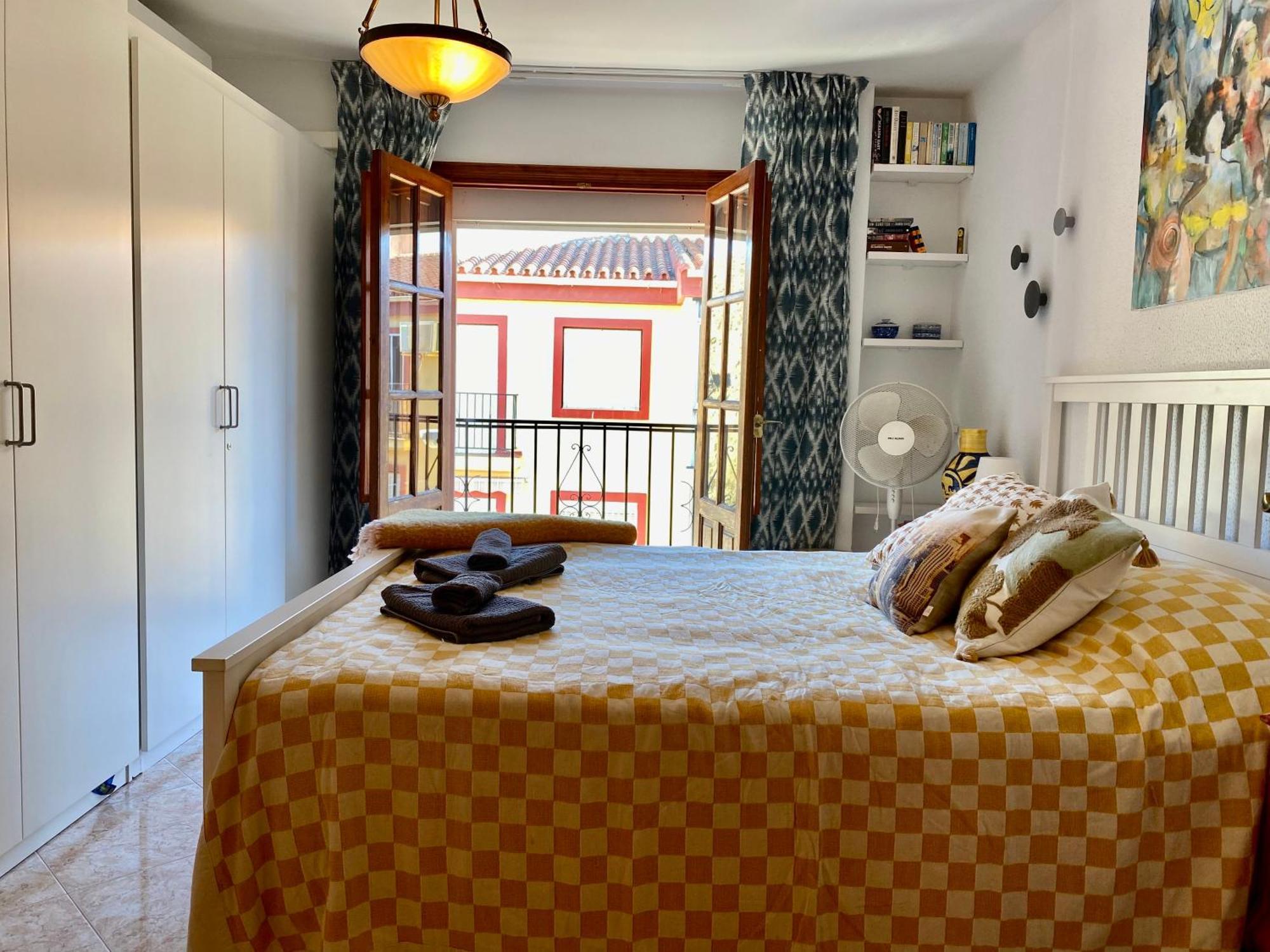 Appartement Stor Vaning I Caleta Hamn à Torre Del Mar Extérieur photo